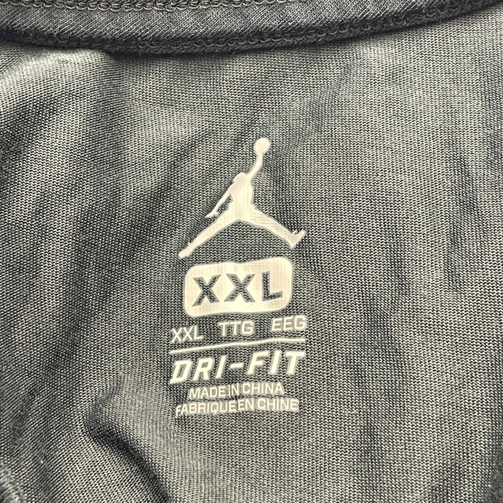 Nike Jordan Mens XXL Long Sleeve T-Shirt Black Jumpman Sleeve Logo Dri-Fit EUC - Picture 9 of 9